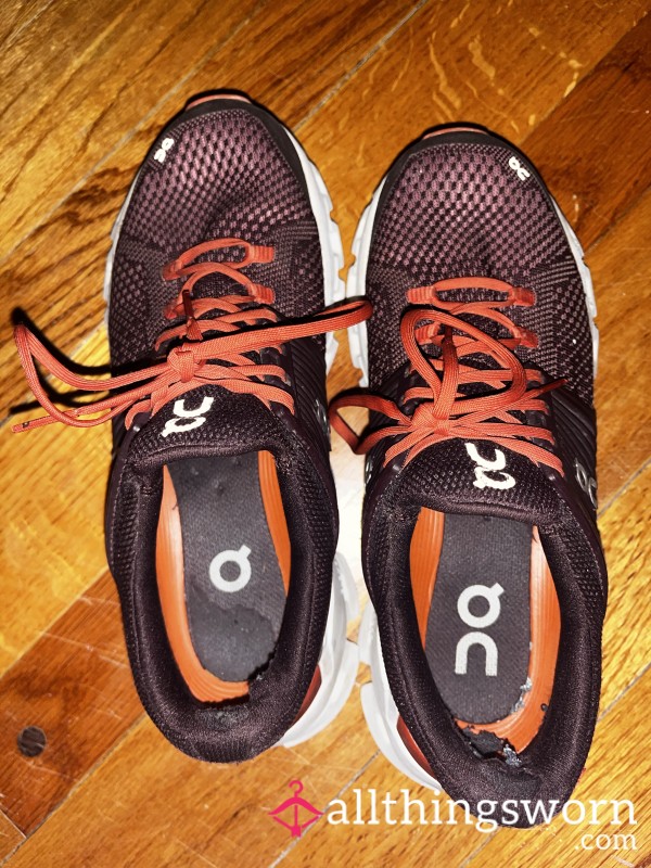 OnCloud Teacher Shoe Daily Worn