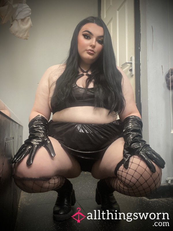 One Day Ownership With Mistress Chloe 😈