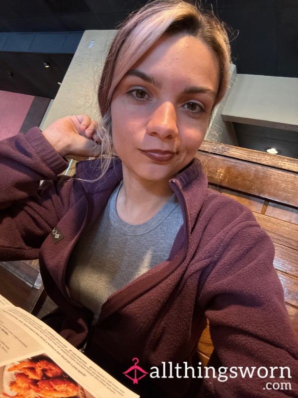 One Day Of Being Your GF