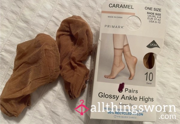 One Pair, One Day Wear, Tan Gloss Nylon Beige Nude Ankle High Pop Socks