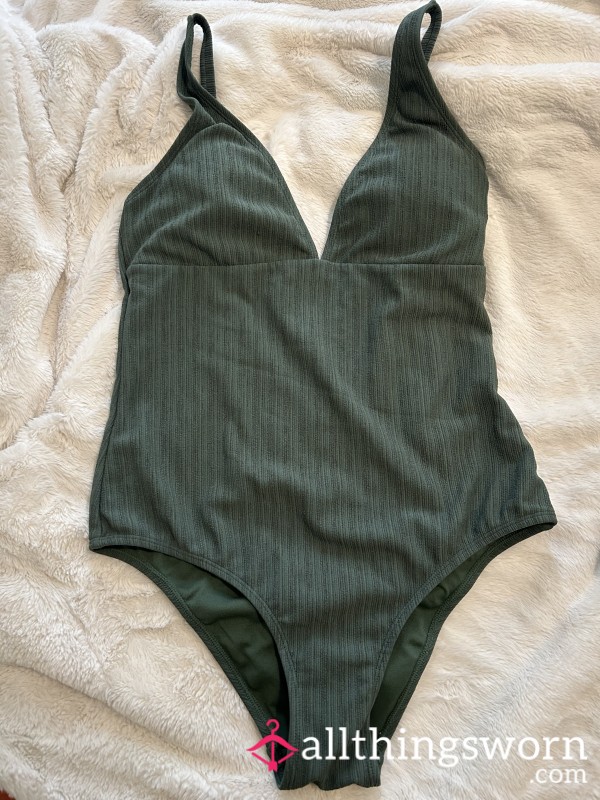 One Piece Green Ribbed Bra Swimsuit