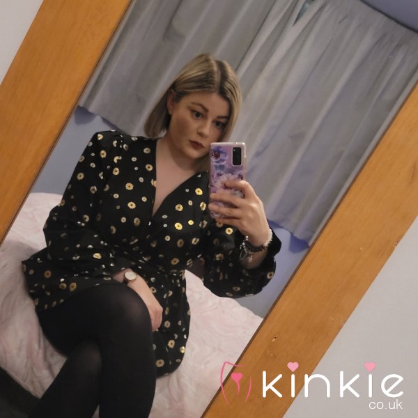 £15 One Off Payment For One Week GFE. Also Gifts Will Be Included In The £15 🤗. Let Me Take You On An Adventure You Never Experienced Before 😉