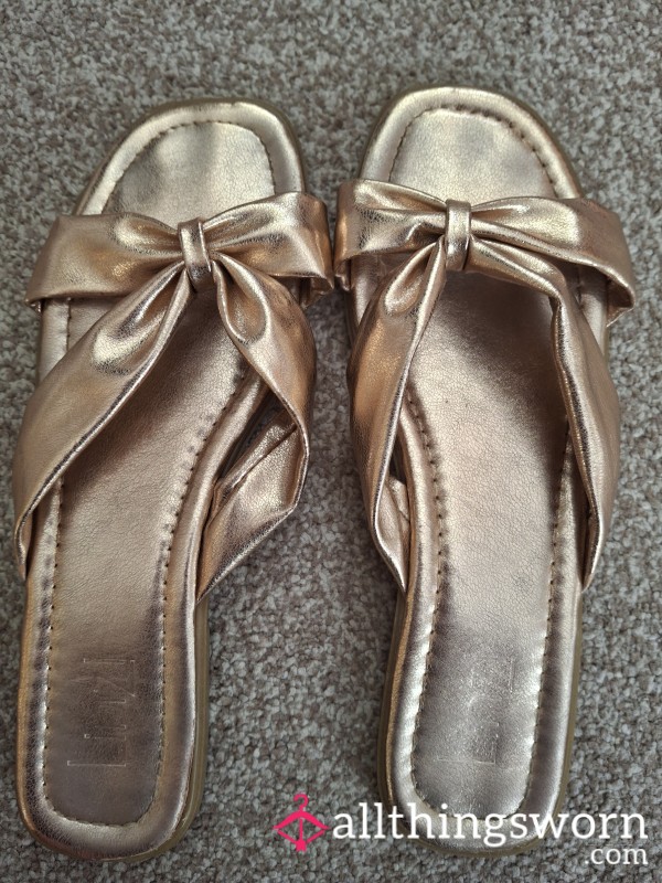 Open Toe Flat Shoes Well Worn