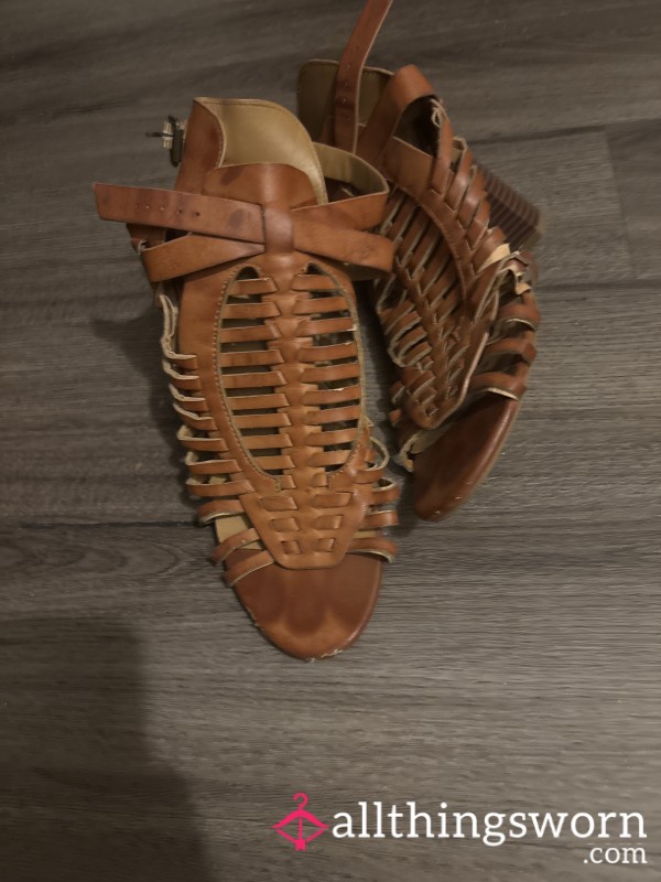 Open Toed 👡 Worn In 🩵