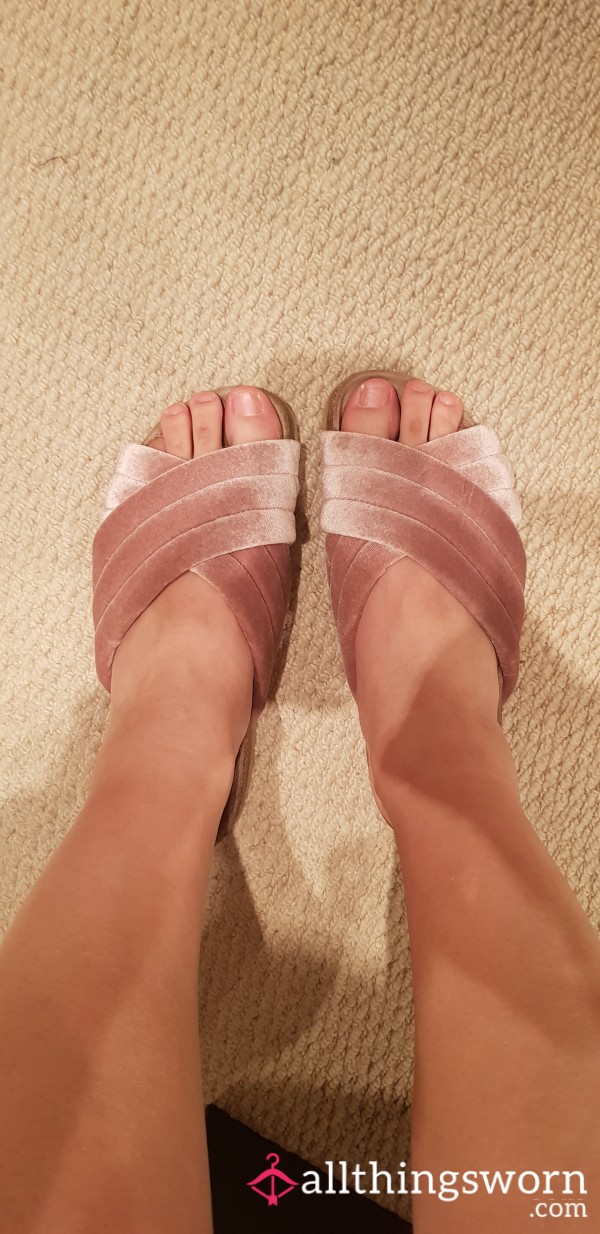 Open Toes Velvet Pink Flats Size 6