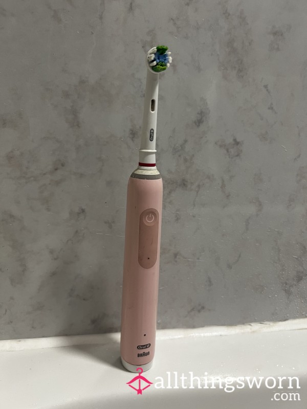Or*l B Electric Toothbrush