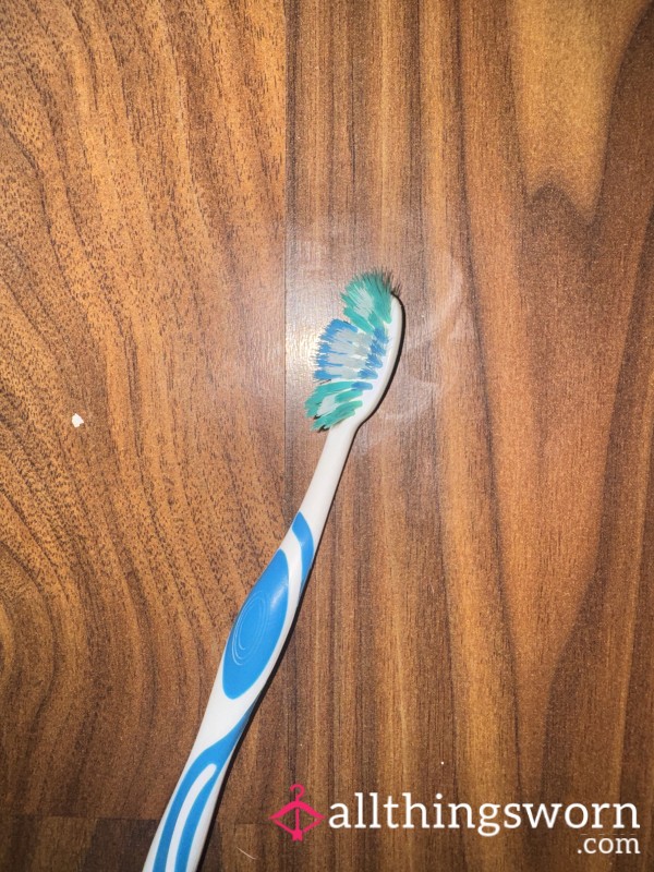 💦 Or*l Obsession – My Used Toothbrush 💋