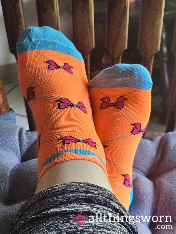 Orange And Blue With Pink Bows