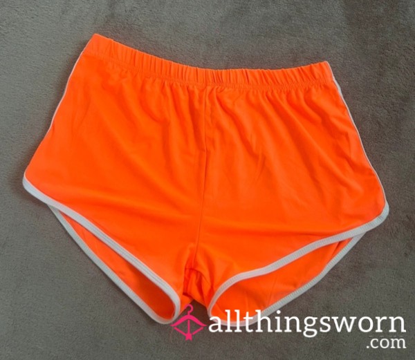 Orange Booty Shorts 🍊 🍑
