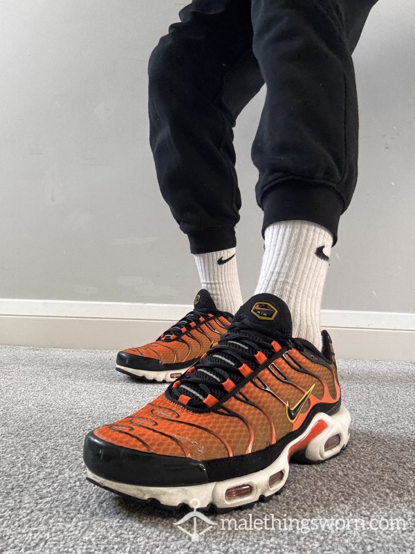 Orange Nike TN
