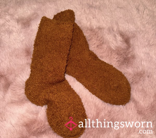 Orangey Brown Fluffy Socks 🧡🤎