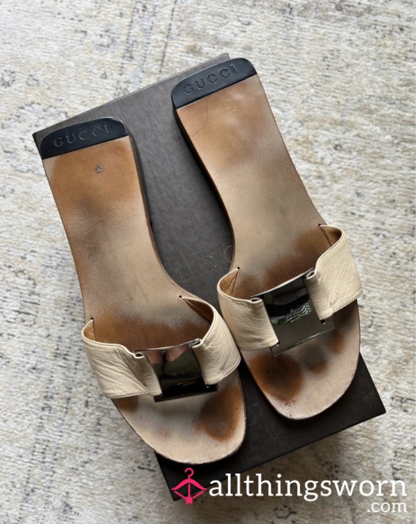 Original GUCCI Slippers❤️😍🥵Wellworn|Designer|Smelly|Leather