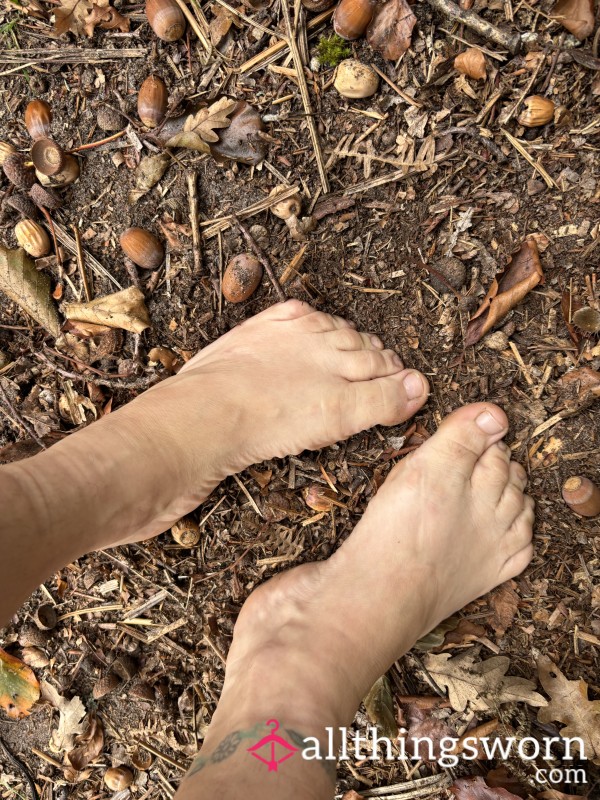 Outdoor Feet