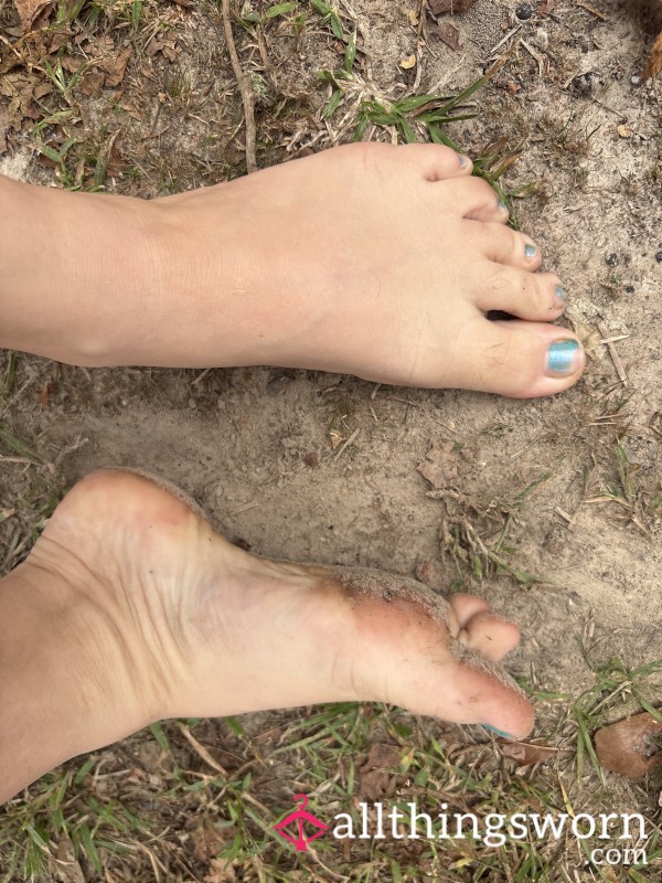 Outdoor Feet