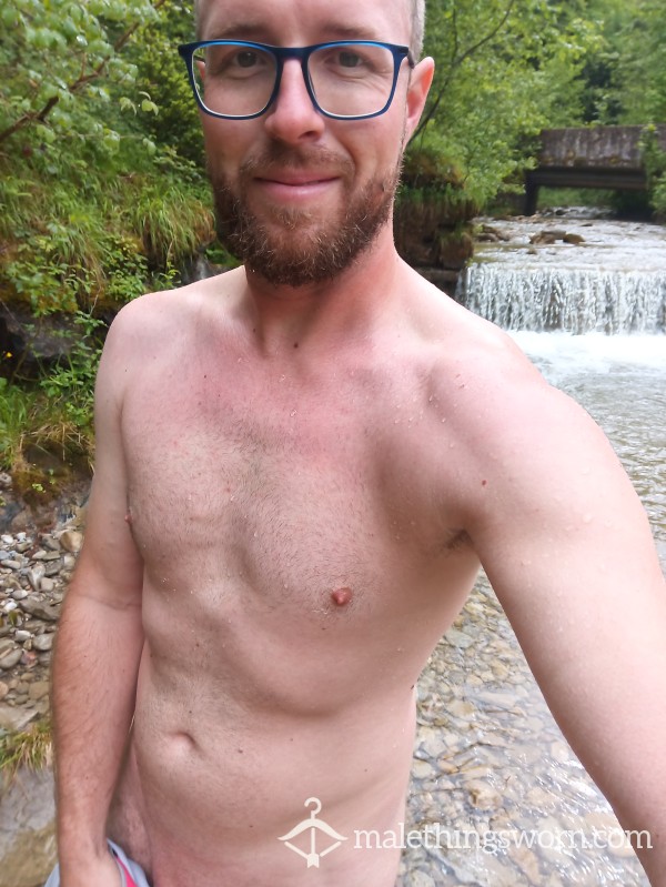 Outdoor Swimm Public