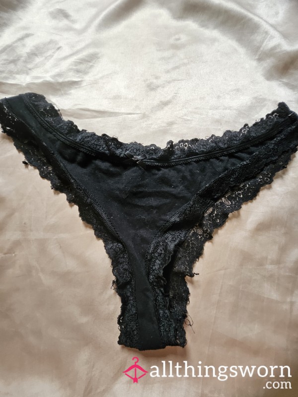 Outworn Black Cotton Panties
