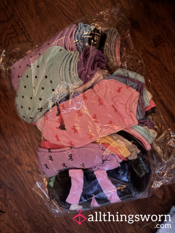 Over 50 Pairs Of Socks! 🧦
