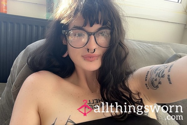 Over 70 Outfit Photos And Selfies 🖤