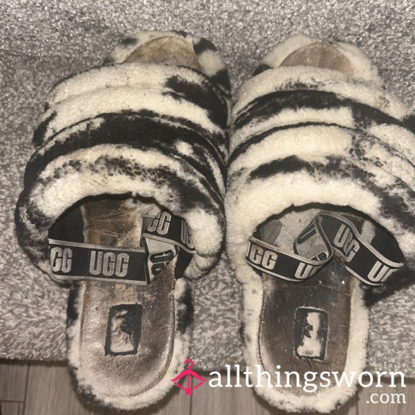 Over Worn, Imprinted Slippers, Foot Residue And Dirty