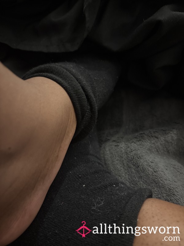 Overnight Worn Socks – Steeped In KennedyJade’s Scent 💦