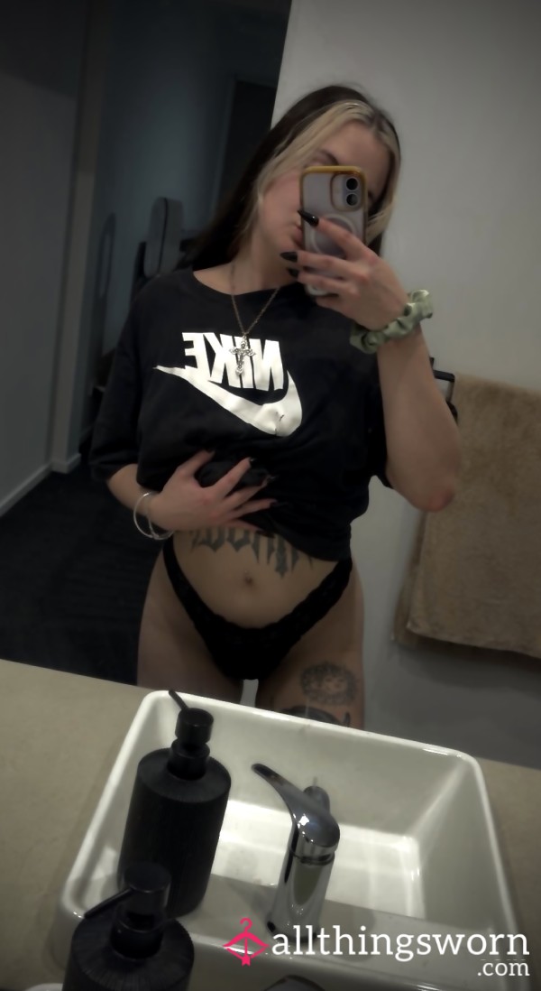 Oversized Sleep Tee & Pantie Combo 🥰🖤