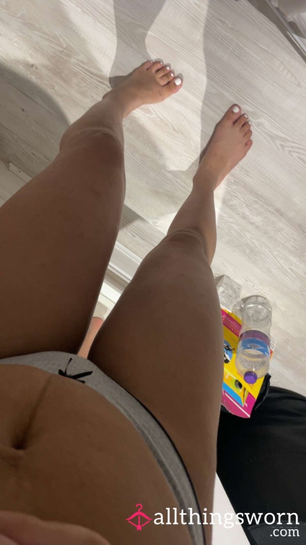 Overview Off My Feet And Underwear