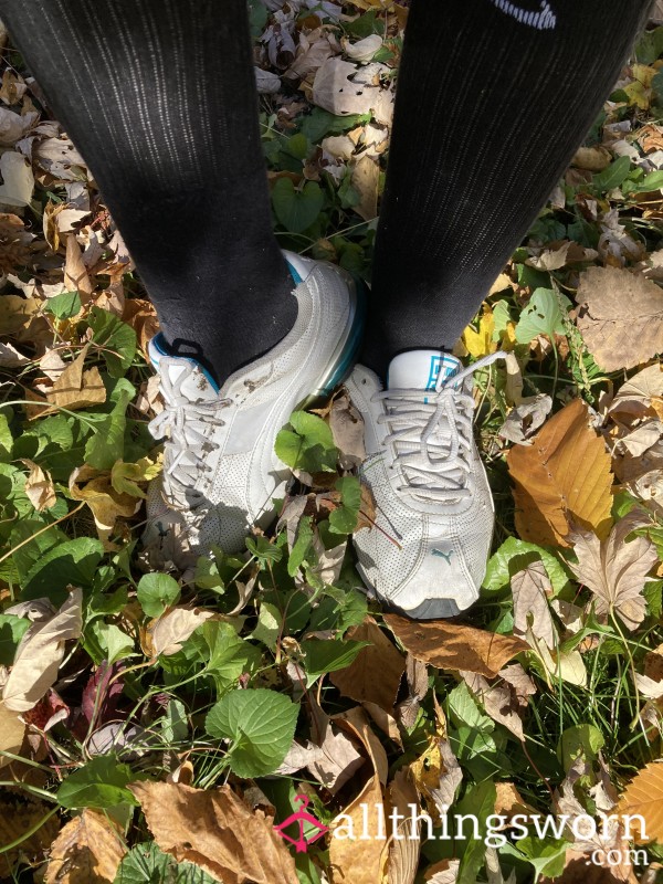 Strong Smelling Puma’s