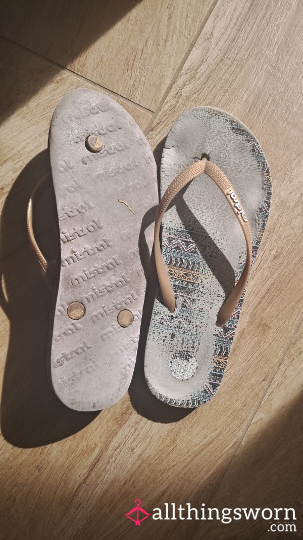 Overworn FlipFlops By Tezenis