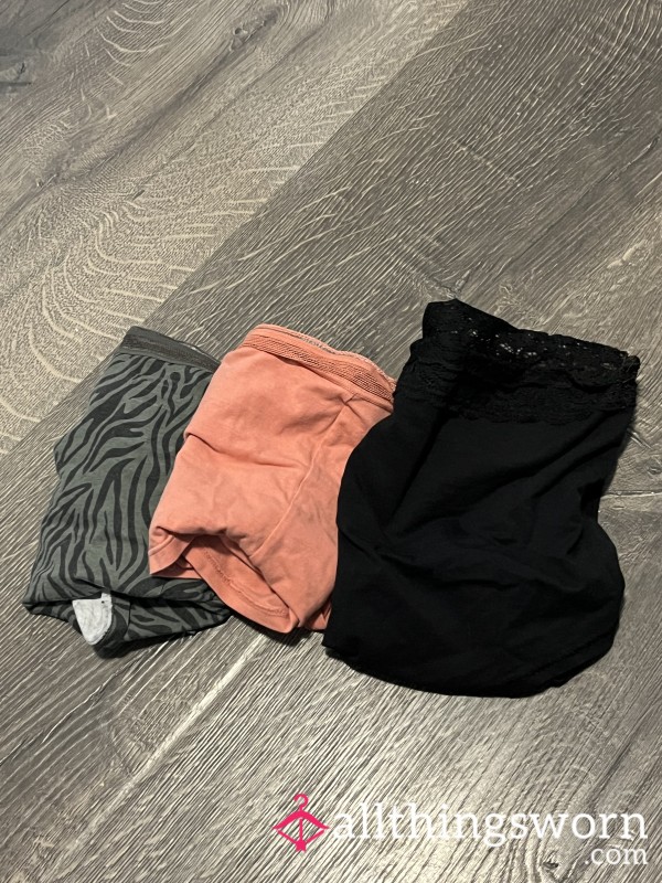 Pack Of 3 Old Stained Panties