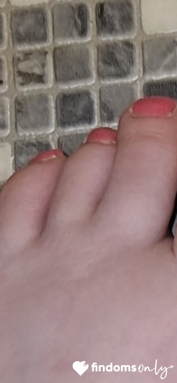 Painted Toenails💖 Feet