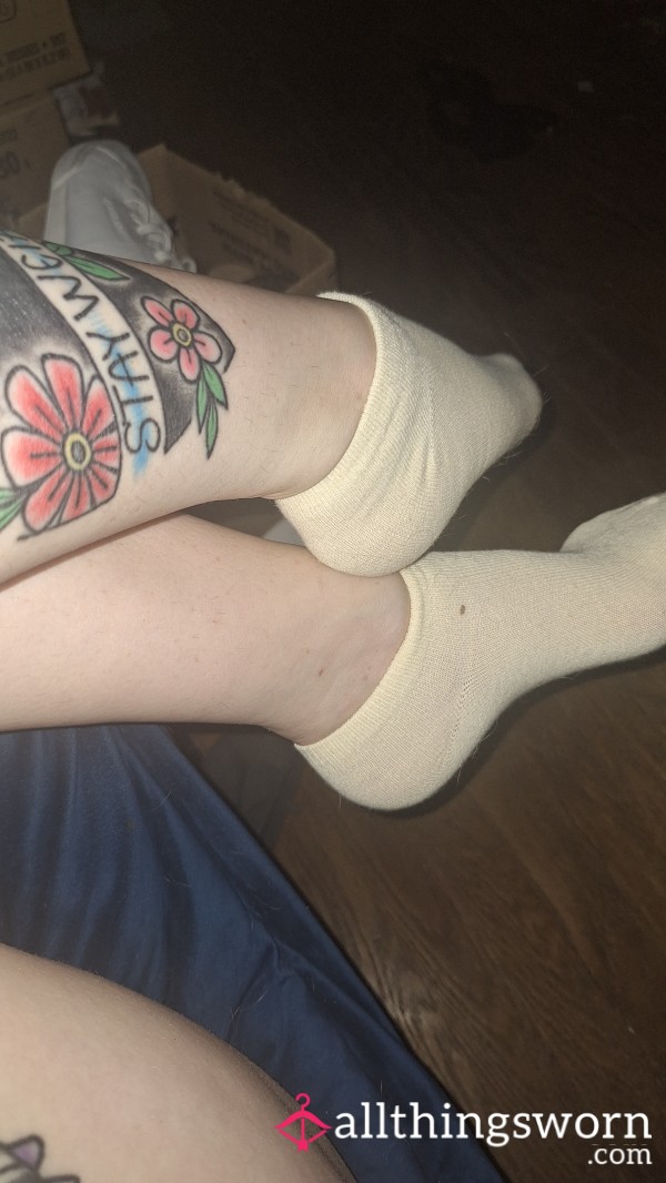 Pale Yellow Ankle Socks