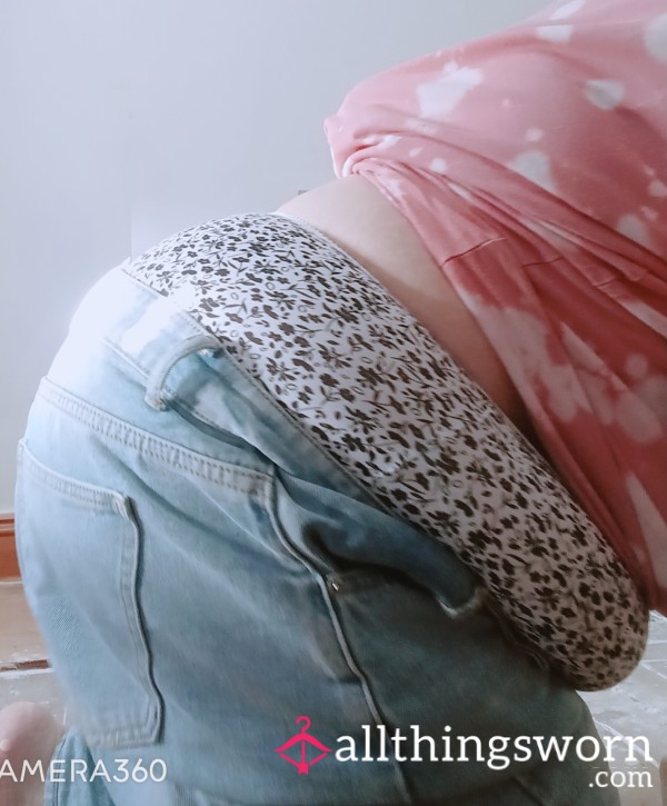 Knicker Pictures (Full Back)