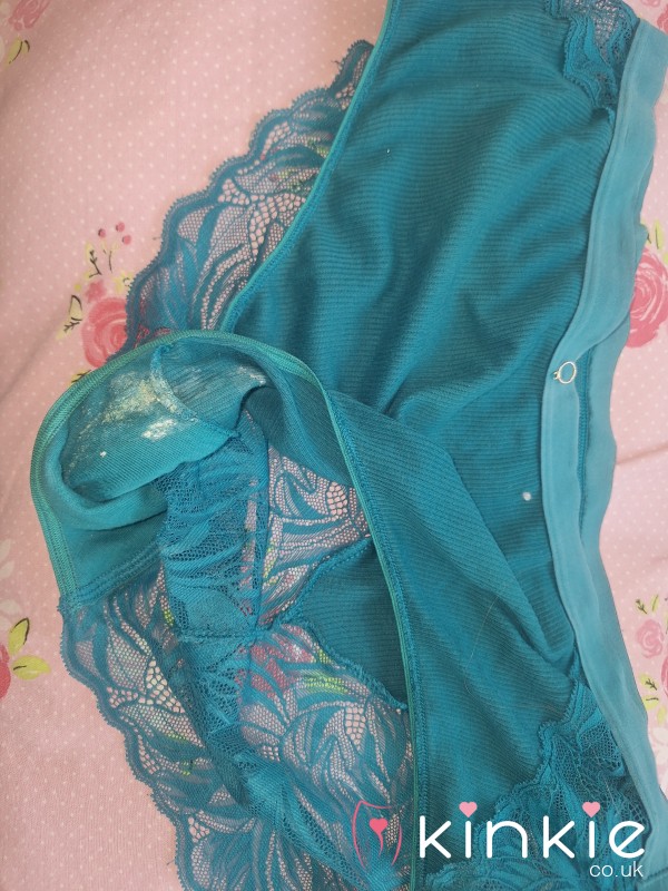 Panties Worn For 48hrs No Shower