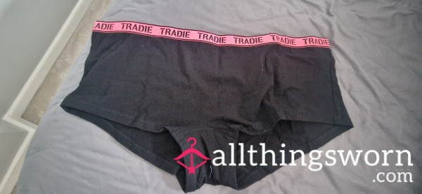 Panties/shorts Worn