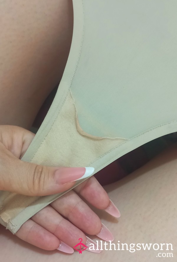 Panty All Day At The Office – 10h Of Pure Intimacy