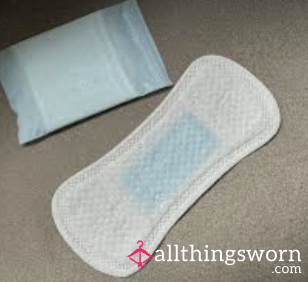 PANTY LINER.... . 24 HOURS OF SWEET IRRESISTIBILITY