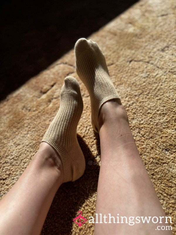 PART1: 10 Of The 20 Photo Set Taken During Golden Hour