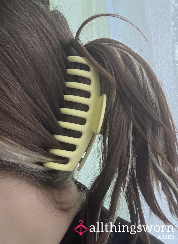 Pastel Yellow Claw Clip