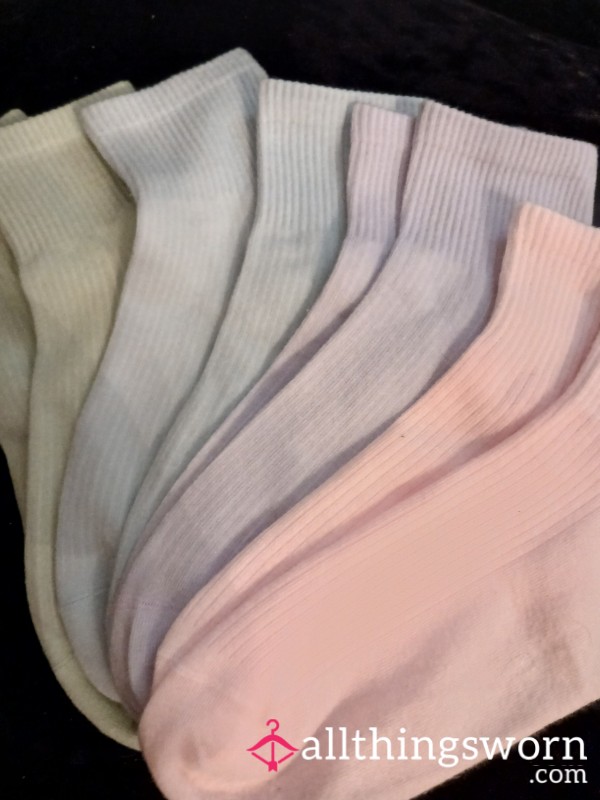 Pastle Socks 🥰
