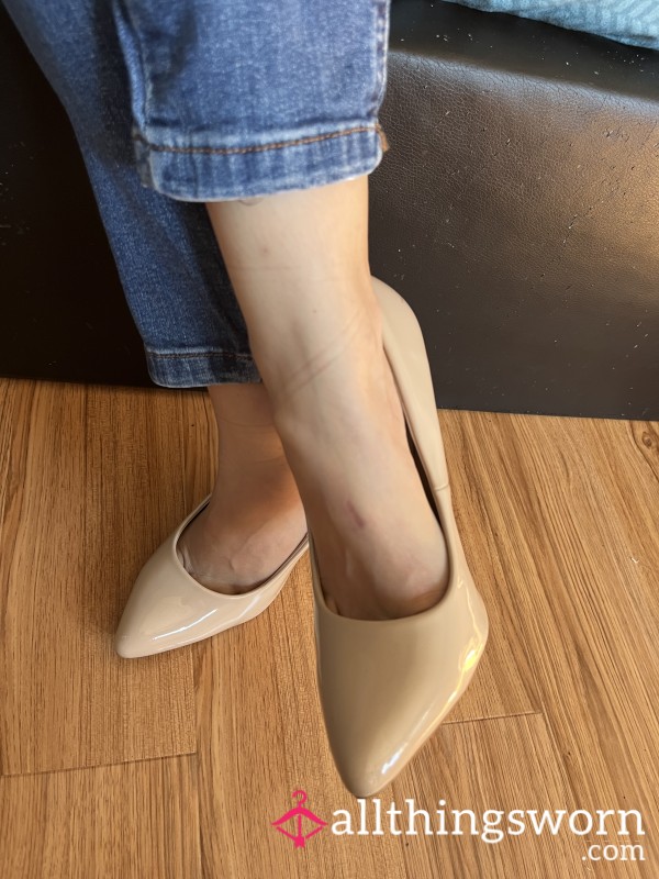 Pathetic Beige Heels – Ruined & Stinky For Heel Slaves