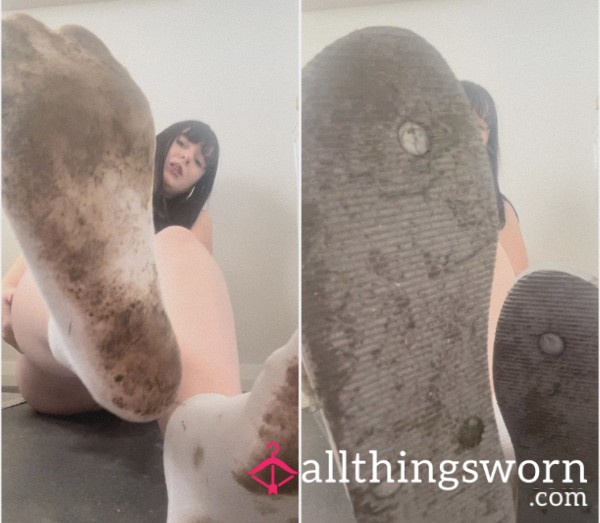 Pathetic Foot Loser - Clean My Gross Flip Flops & Socks