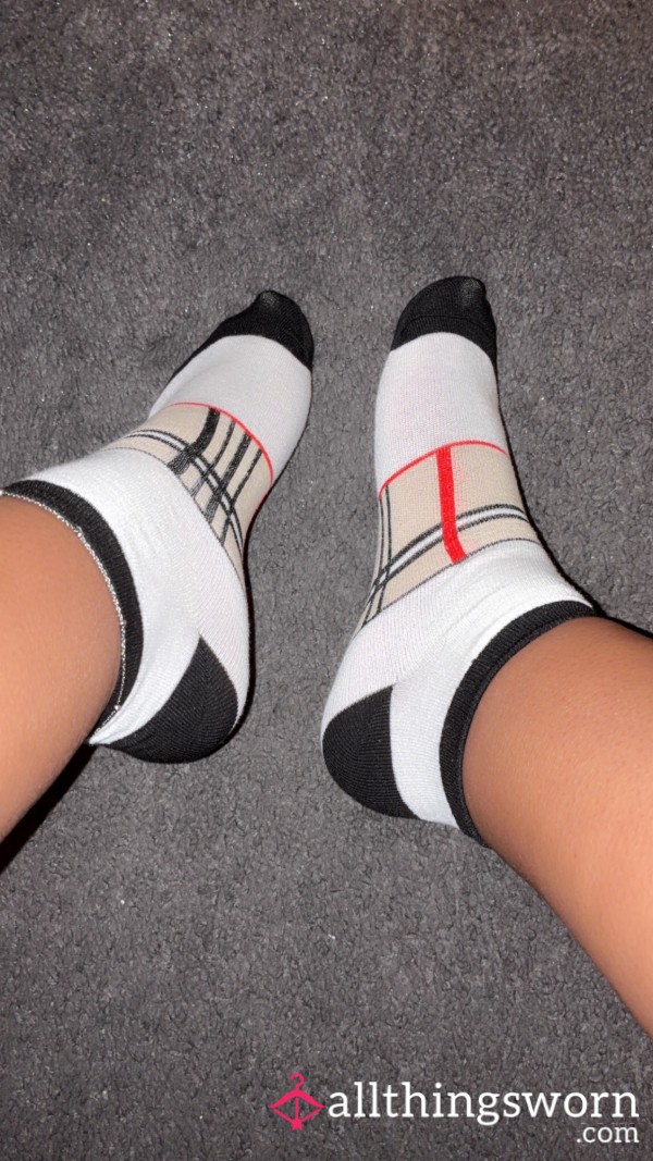 Patterned Trainer Socks - 48rs Wear Included