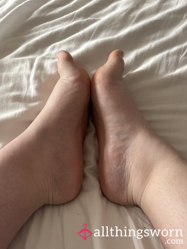 Pay For My First Manicure 😩 🦶🏼