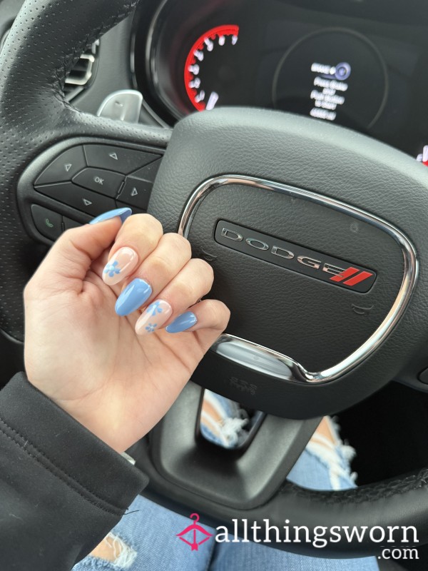 Pay For My Nails💅