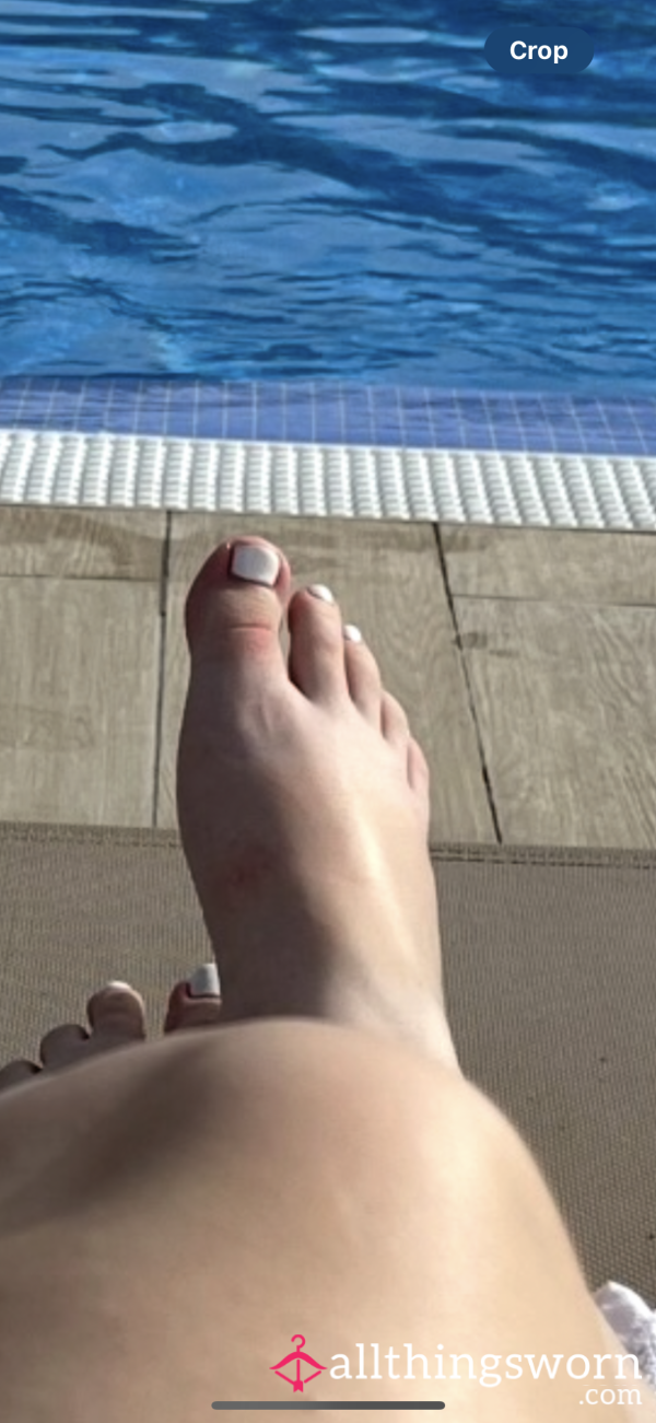 Treat Me To My Pedicure & Be Rewarded 🦶🏼
