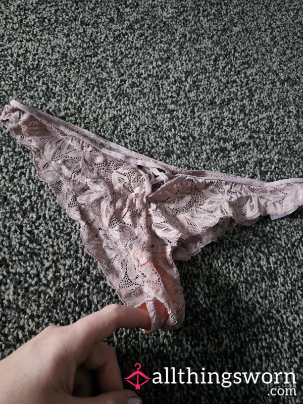 Peach Panties🍑