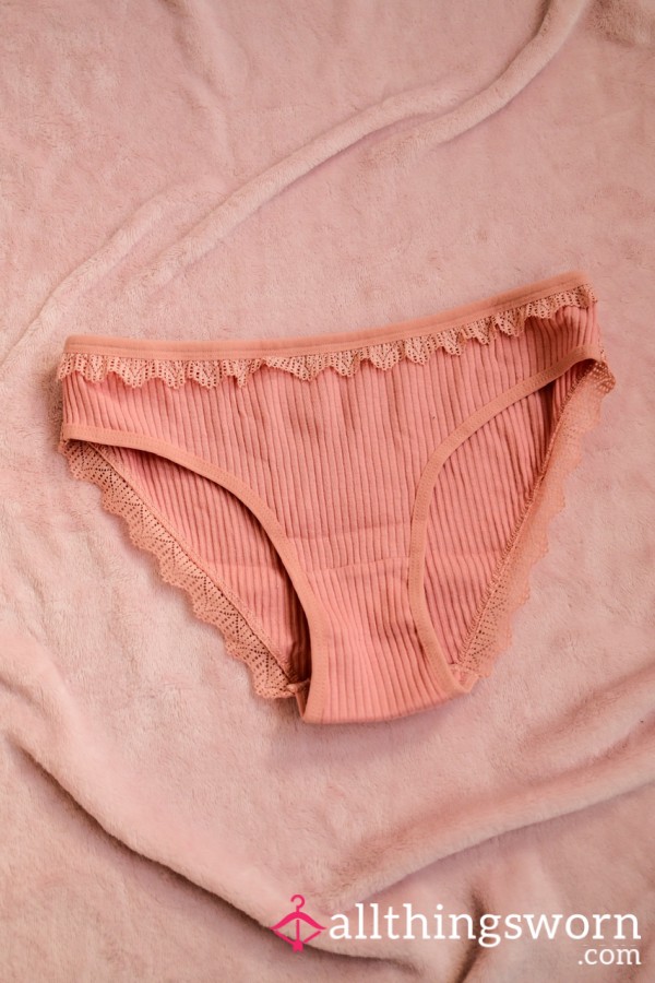 Peachy Panties - 48hr Wear 🍑