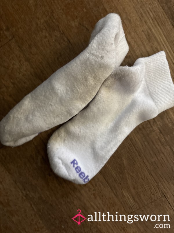 P** Covered Socks Ontop Of A 2 Day Wear!