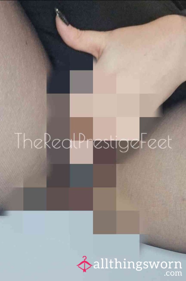 P** Through Black Nylon Tights | 1min05 | Sent Through Google Drive | KC Accepted - £6.00