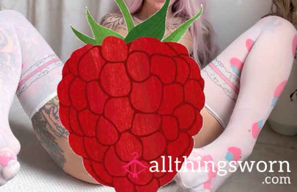 P**k Inside My Soft Pink Velvet… With My Sweet Strawberry Socks 🍓💖